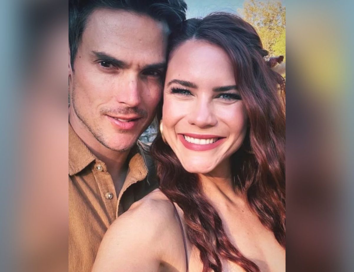 The Young And The Restless Mark Grossman And Courtney Hope Are