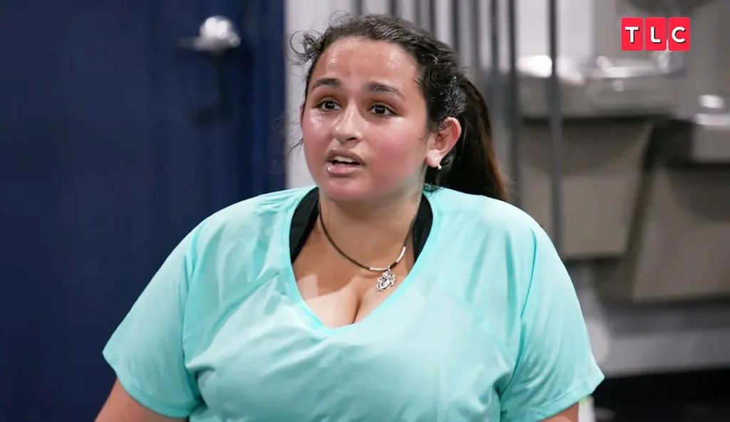 I Am Jazz Star Jazz Jennings Gains 100 Lb Struggling With Mental Health Issues 4950